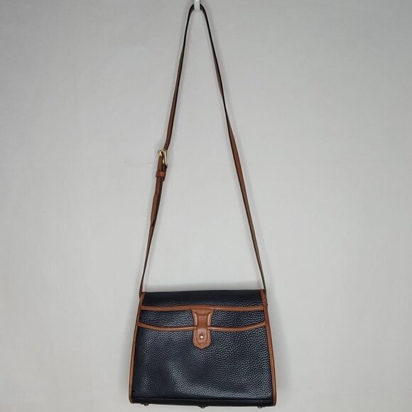 Dooney & Bourke Essex Shoulder Bag Crossbody - Picture 5 of 15